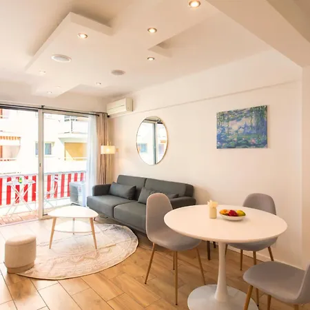 Апартаменты A4 Staywiz Us-2p Au Coeur De Les Pins 5min - Ac Balcon
